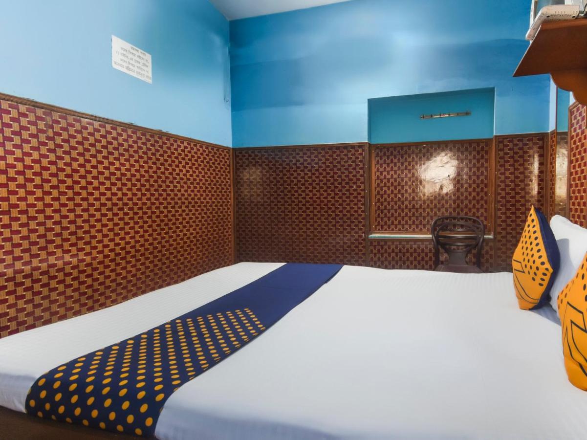 Oyo Flagship 74392 Hotel Mahesh Residency Haidarábád Kültér fotó